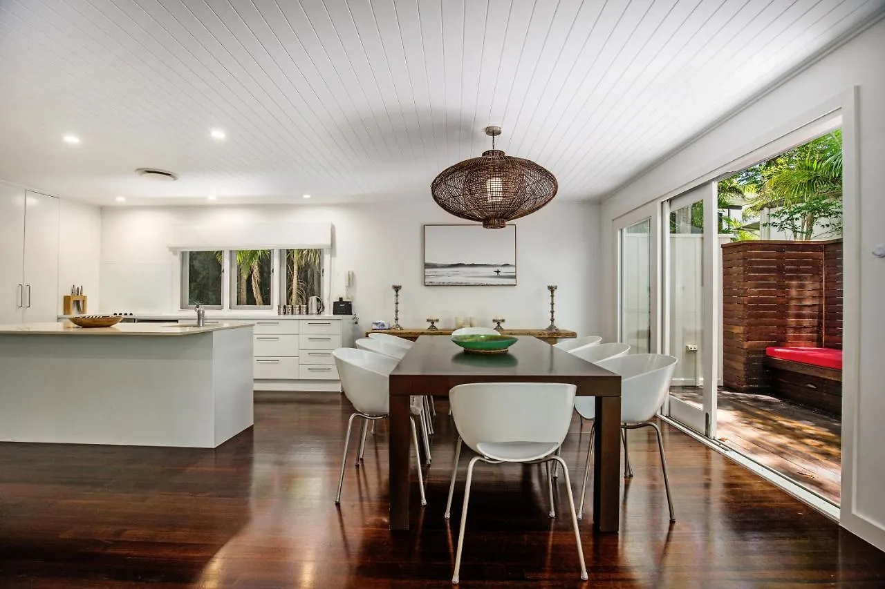 Dual-Living Amongst The Rainforest, Little Cove Noosa Heads